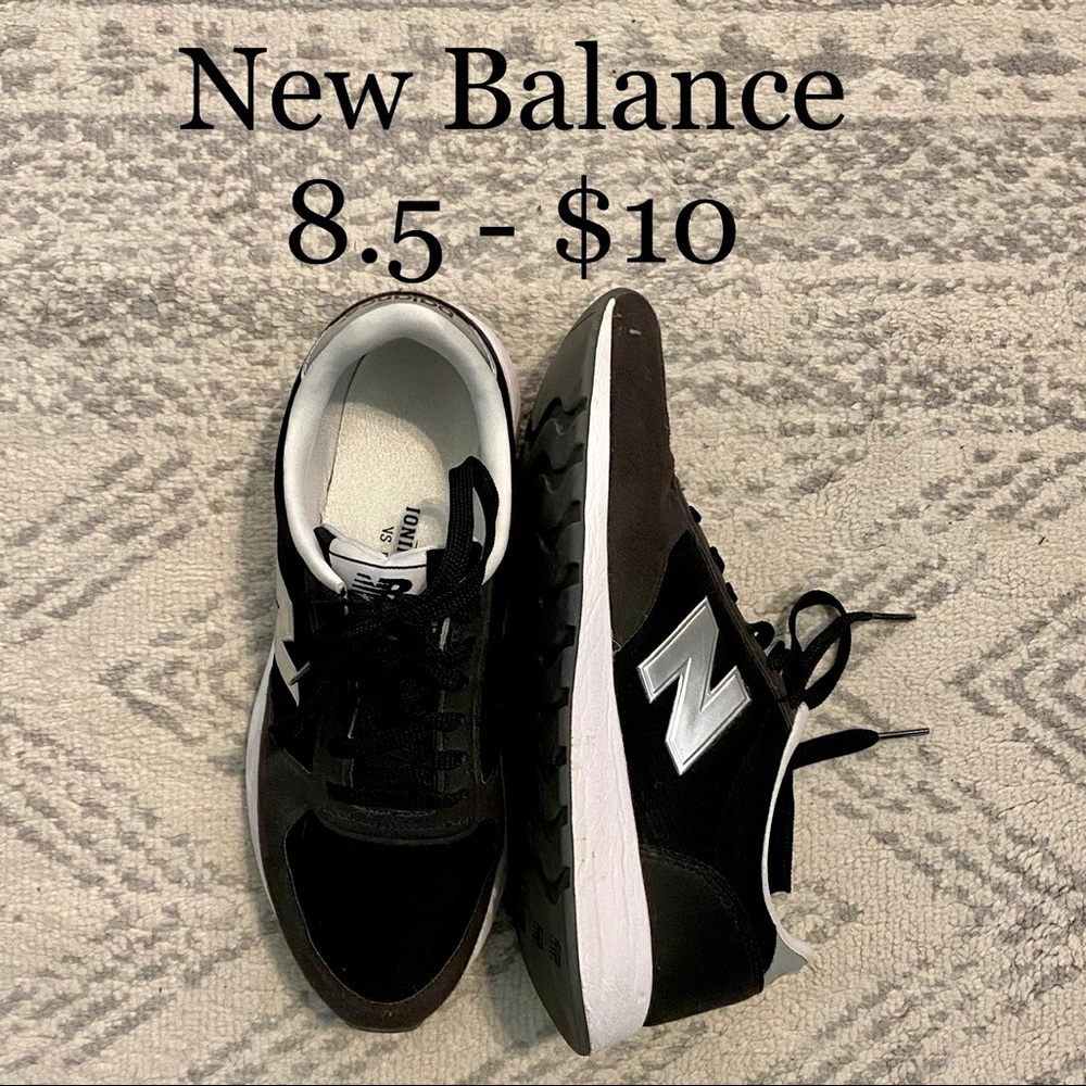 New Balance Casual Sneakers - Sz 8.5